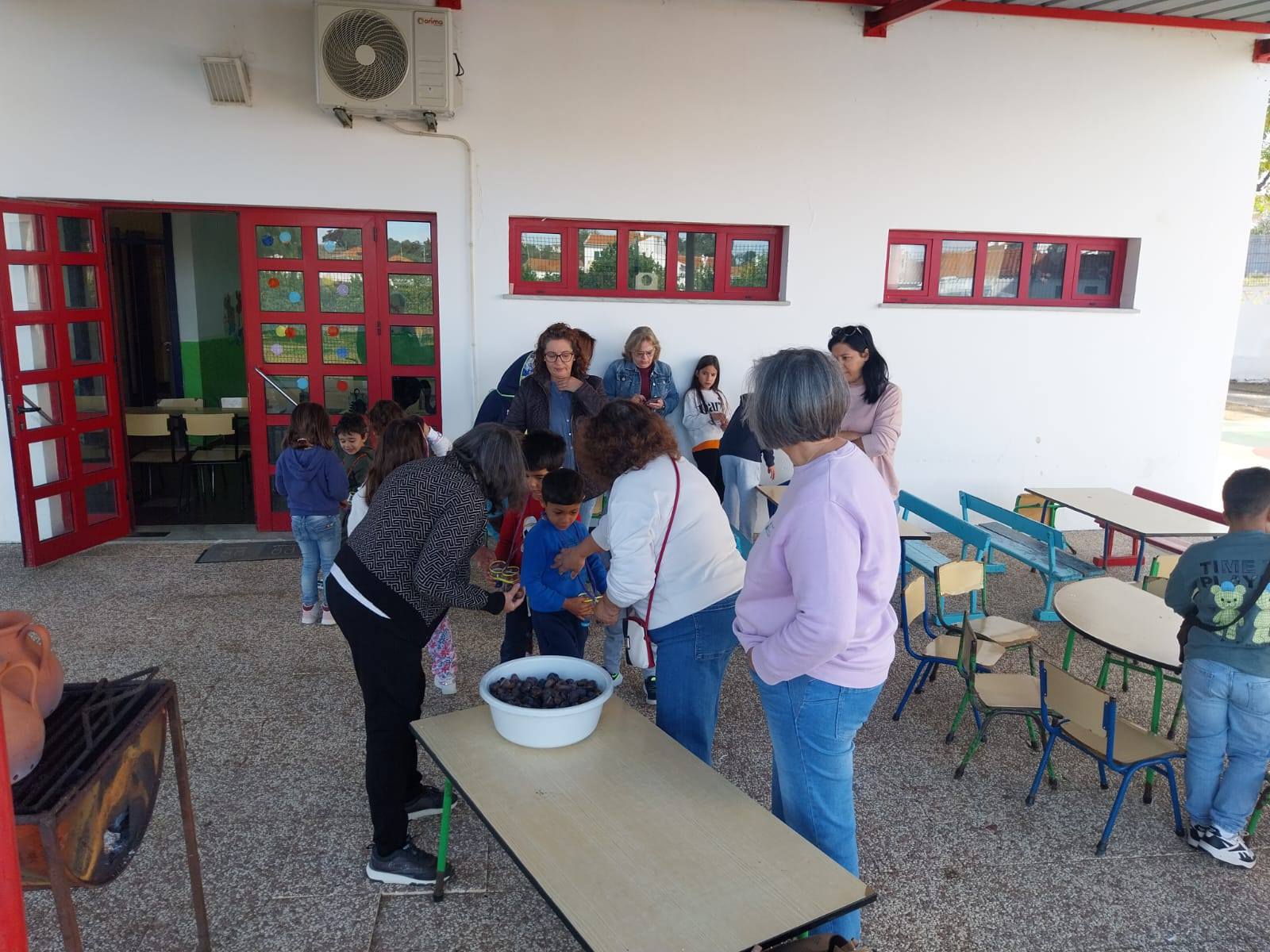 Magusto na EB 1 de Nossa Senhora das Neves