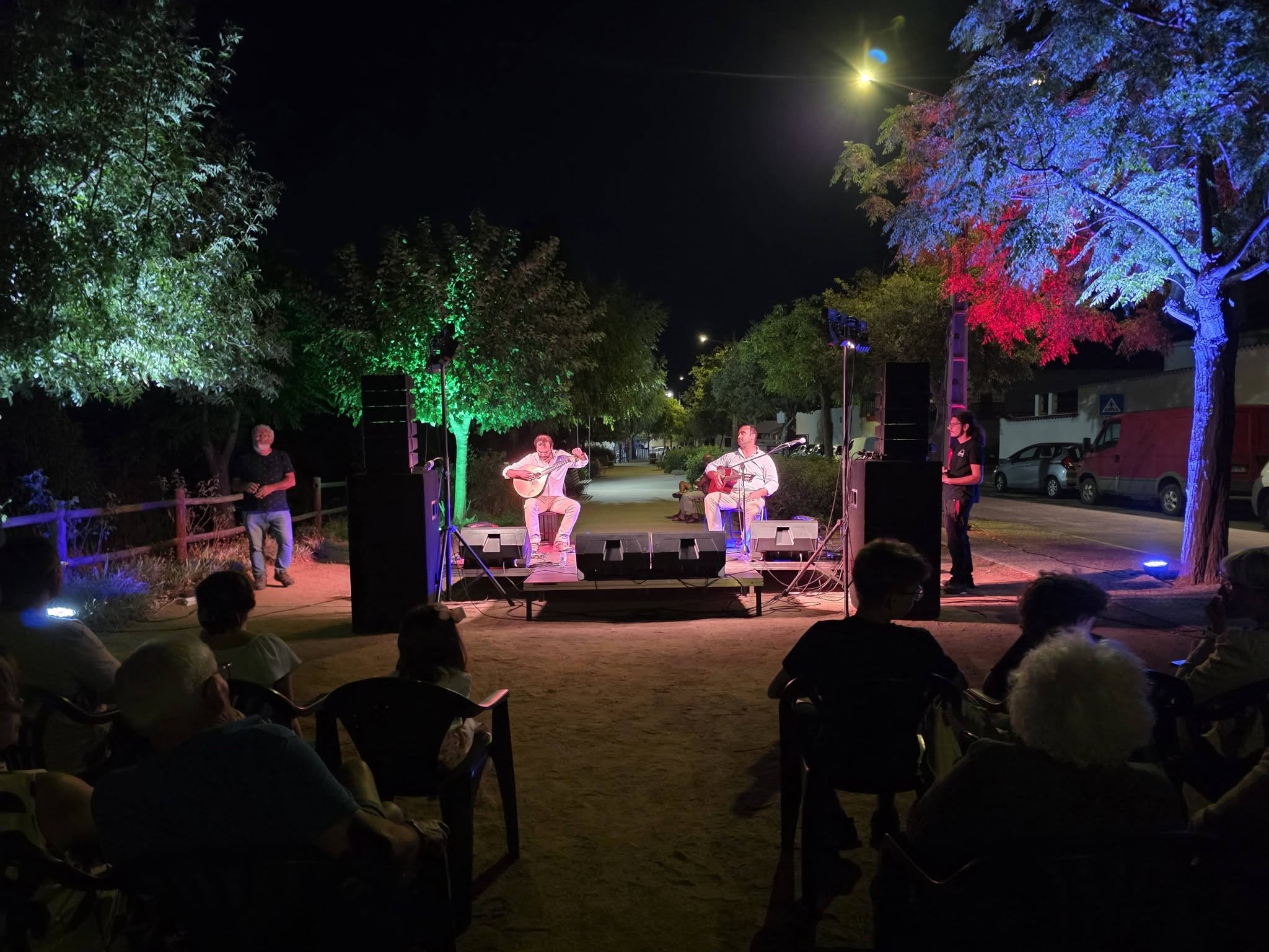 A Primeira Sessão das Noites ao Fresco foi Vivida ao Som do Fado