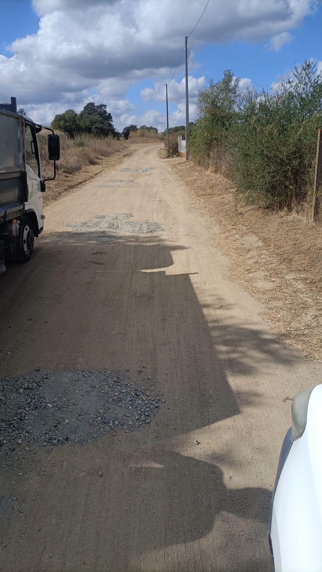 Manutenção e Melhoria dos Caminhos Rurais da Freguesia